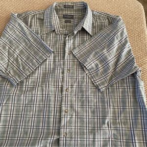 Van Heusen Short Sleeve Dress Shirt